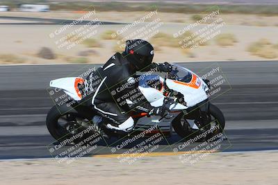 media/Dec-05-2024-Racers Edge (Thu) [[e102e0690b]]/3-B Group/Session 2 (Turn 12 Inside)/